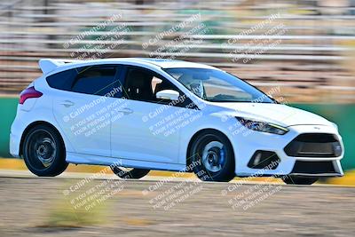 media/Oct-18-2025-Extreme Speed (Sat) [[d6d7e1fef1]]/Group 5/Session 3 (Turn 1)/